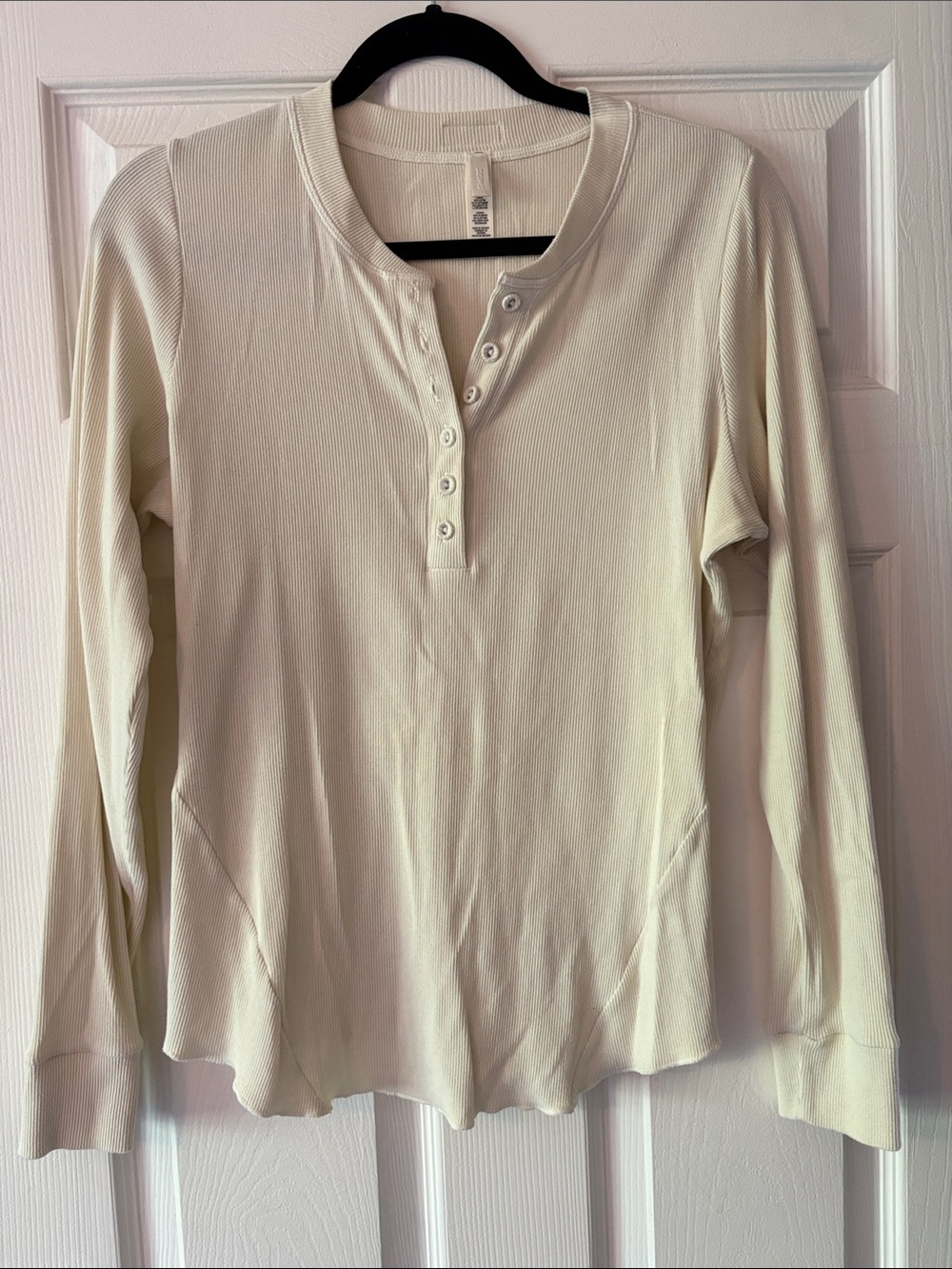SKIMS Long Sleeve Ribbed Henley Top - Cream